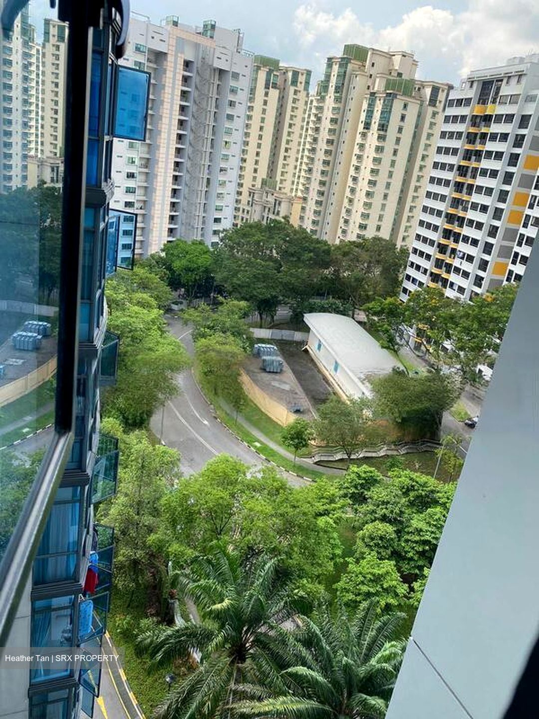 Regent Grove (D23), Condominium #512967141